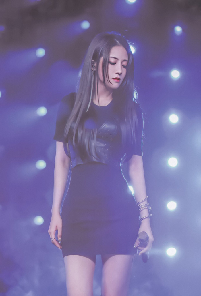 Dụ Ngôn (The9) bị tên 'sói đội lốt cừu' sàm sỡ vòng một ngay nơi công cộng Ảnh 21