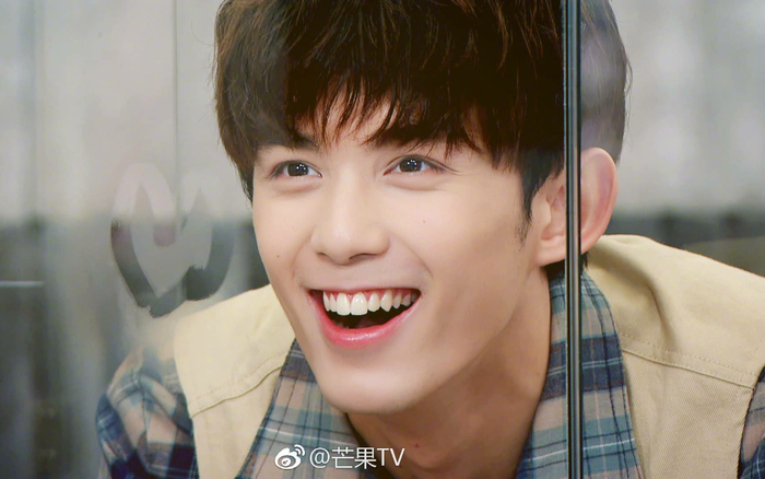 Đường đường là nam chính của 'Trường ca hành', Ngô Lỗi bị nhà sản xuất ngó lơ trong bài viết quảng bá bộ phim Ảnh 2