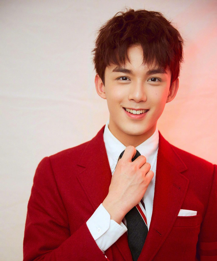 Đường đường là nam chính của 'Trường ca hành', Ngô Lỗi bị nhà sản xuất ngó lơ trong bài viết quảng bá bộ phim Ảnh 5