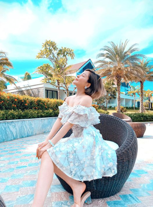 Liên tục khoe ảnh 'sống ảo', hotgirl Trâm Anh khiến dân tình 'rần rần' bởi nhan sắc ngọt ngào cùng vóc dáng gợi cảm Ảnh 11