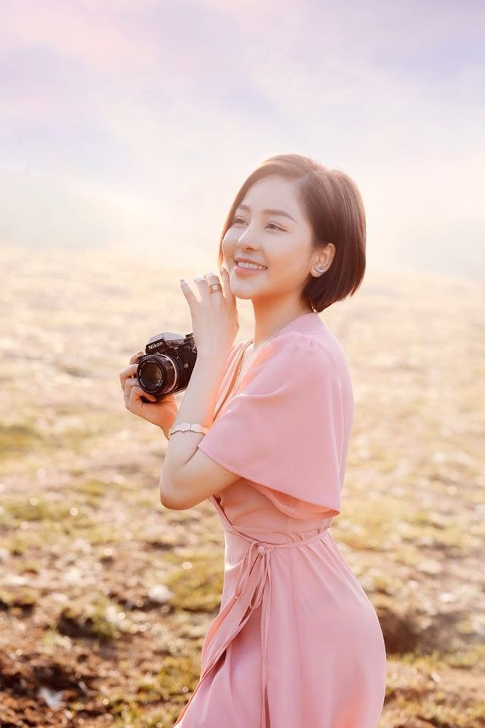 Liên tục khoe ảnh 'sống ảo', hotgirl Trâm Anh khiến dân tình 'rần rần' bởi nhan sắc ngọt ngào cùng vóc dáng gợi cảm Ảnh 4