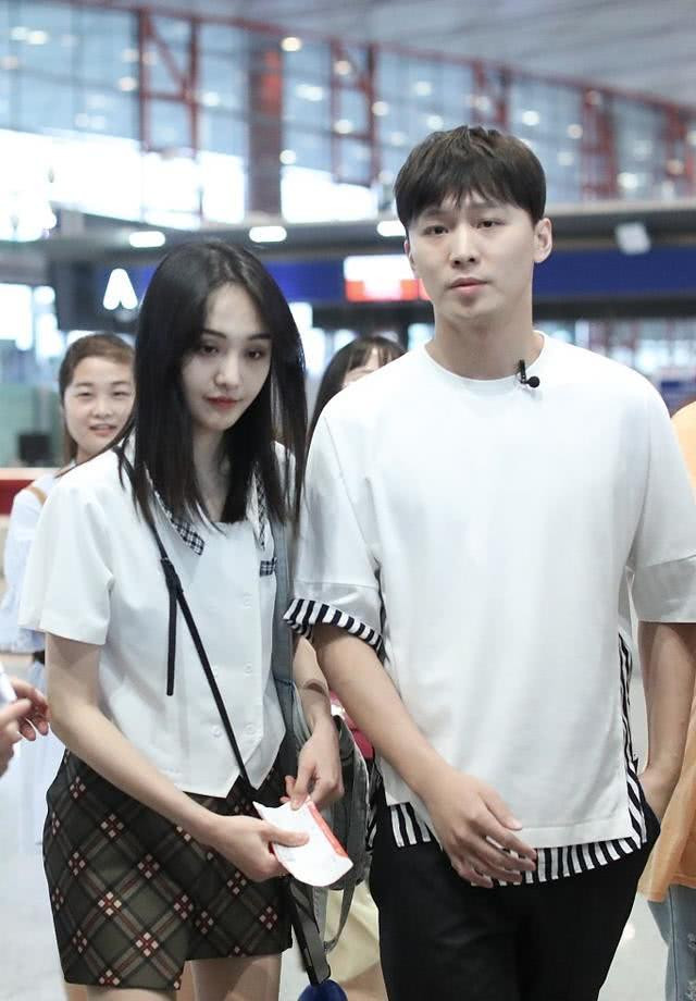 Trương Hằng - bạn trai cũ của Trịnh Sảng bị tiết lộ tình hình thê thảm khi đối mặt với nhiều vụ kiện tụng Ảnh 14