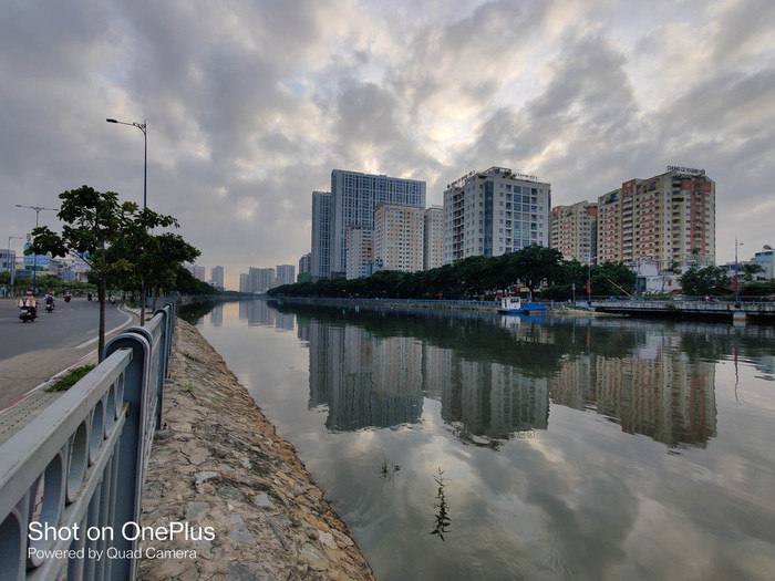 Một ngày dùng thử camera trên OnePlus 8 Pro 5G: Xử lý tốt nhiều hình huống khó, có chế độ chỉnh tay cho những ai thích 'vọc vạch' Ảnh 4