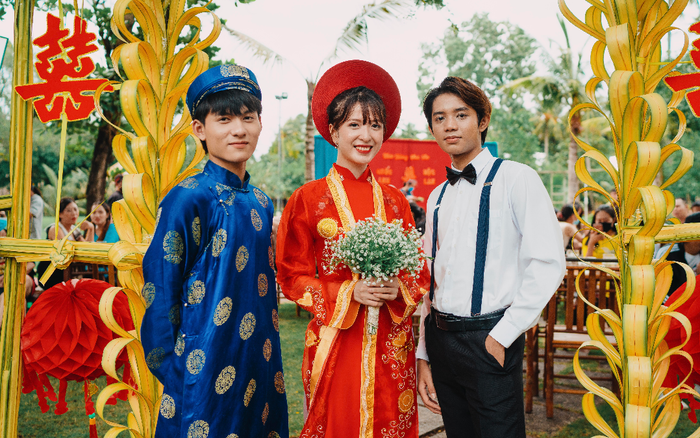 X2X 'bắt tay' đạo diễn MV Sóng gió của Jack, tung phần 2 đẫm nước mắt cho Cố giang tình Ảnh 2