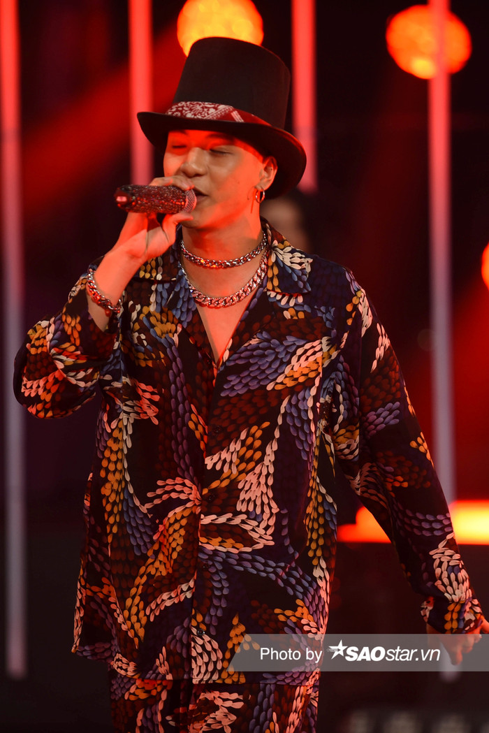 Weeza King Of Rap: Chưa có người yêu vẫn ghi điểm với bản Rap ghen tuông, phải mặc đẹp mới có tinh thần hát tốt Ảnh 7