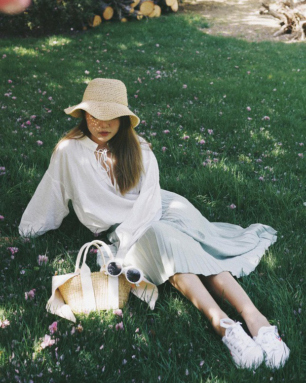 Hay tiểu thư cũng đều được cân đẹp. 