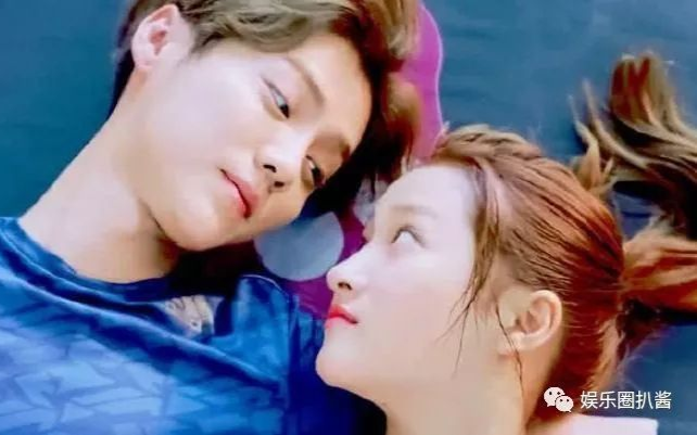 Dương Thiên Chân bất ngờ chia sẻ từng phản đối chuyện Lộc Hàm công khai hẹn hò với Quan Hiểu Đồng Ảnh 2