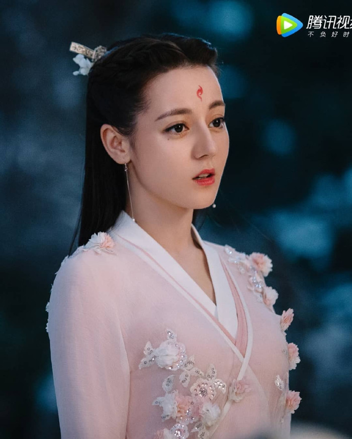 5 nữ thần cổ trang trên màn ảnh Hoa ngữ Ảnh 4
