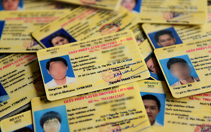 Bộ Công an: Bằng lái xe giữ nguyên thời hạn 10 năm, không rút xuống 5 năm Ảnh 2