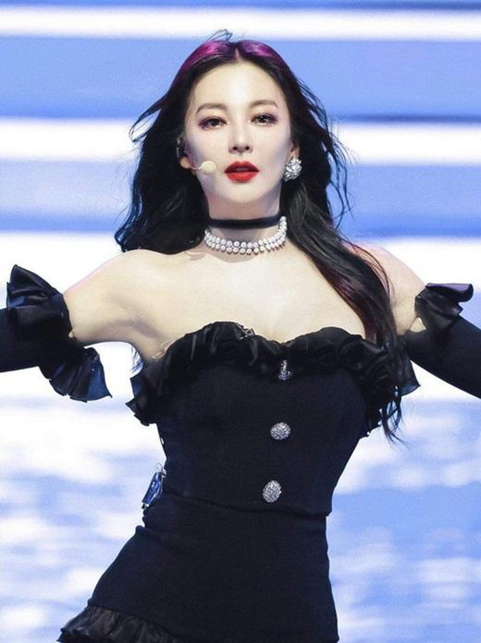 Trương Vũ Kỳ lên tiếng bênh vực chuyện Lộc Hàm công khai hẹn hò, phản bác lại Dương Thiên Chân Ảnh 6