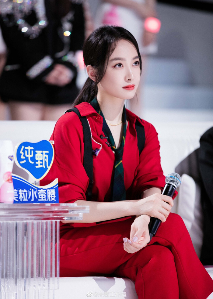 14. Trạm kế tiếp là hạnh phúc do Tống Thiến đóng chính đi đến tập cuối cùng với rating tốt và đứng ở top 3 trong BXH rating toàn nước, tiếp theo cô tham gia Sáng tạo doanh 2020 với vai trò HLV và nhận được nhiều lời khen vì chính thực lực của mình.&nbsp;