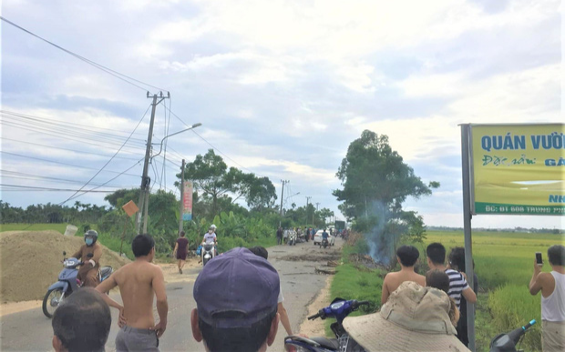 Tiếng nổ lớn bất ngờ phát ra từ đống rác cháy, một người phụ nữ đi đường tử vong Ảnh 2