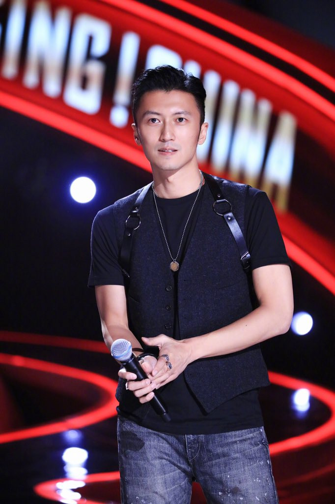 Tạ Đình Phong bực mình vì một vài nghệ sĩ trẻ tuổi quá phô trương khi lên show của mình Ảnh 4