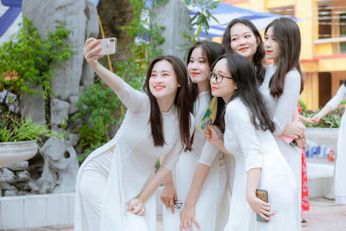 Được biết, 12D chính là lớp chọn thuộc dạng chất lượng cao của trường 