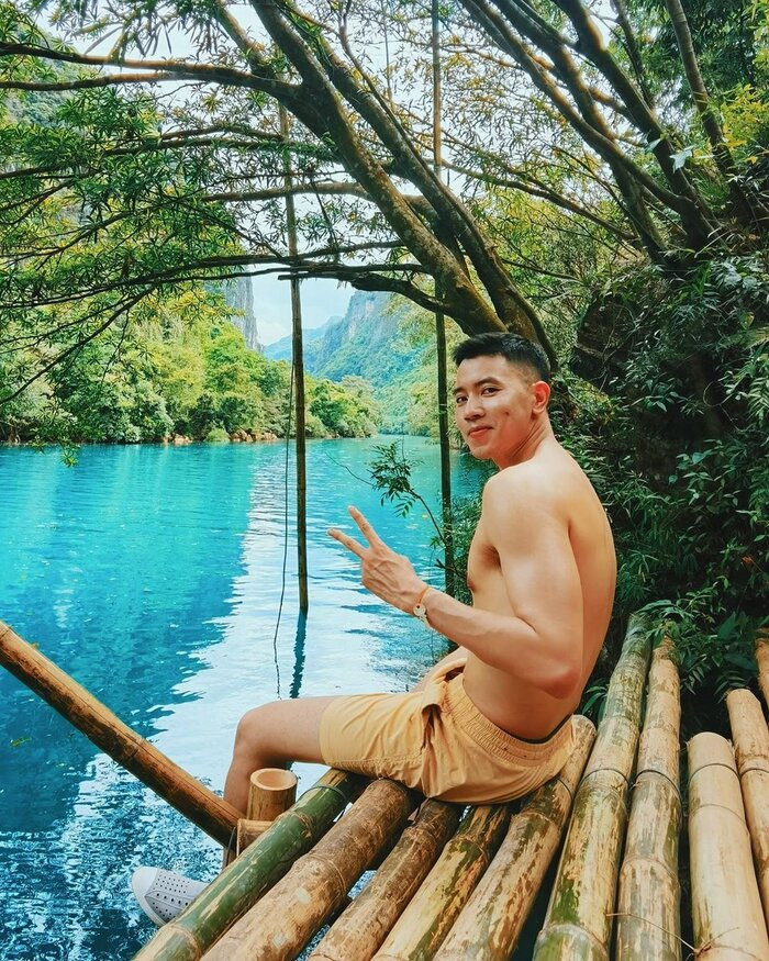 Khoe ảnh 'before-after' sau 8 năm, 'cơ trưởng trẻ nhất Việt Nam' gây sốt khi sở hữu vẻ ngoài ngày càng phong độ cùng nhan sắc 'lão hóa ngược' Ảnh 8