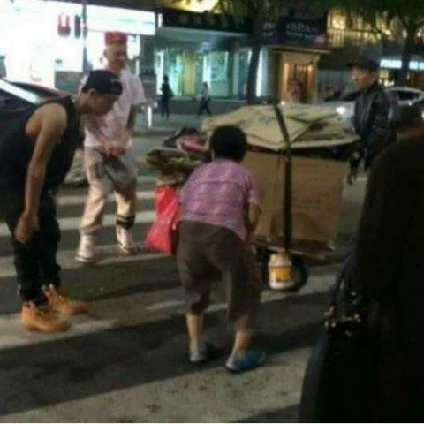 Những sự thật về 5 idol K-Pop đình đám khiến netizen cực sốc Ảnh 8