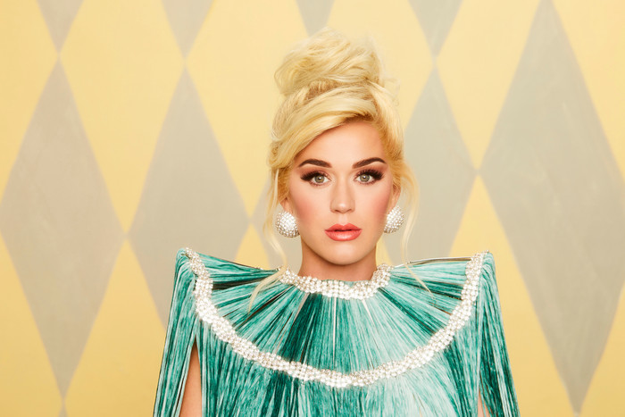 Katy Perry chính thức tung album 'Smile' - Những giai điệu từ thời kỳ tăm tối nhất của cô nàng Ảnh 3