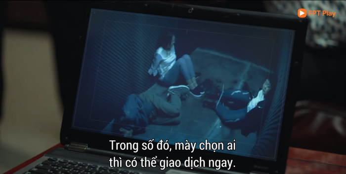Tập 19 'Hoa của quỷ': Gã buôn người đã cho Lee Joon Ki xem gì mà có thể khiến anh bàng hoàng đến vậy? Ảnh 5