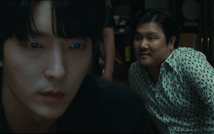 Tập 19 'Hoa của quỷ': Gã buôn người đã cho Lee Joon Ki xem gì mà có thể khiến anh bàng hoàng đến vậy? Ảnh 2