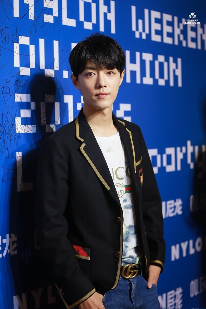 Vương Nhất Bác lên hot search vì cách phối đồ nhưng Tiêu Chiến vẫn khó khăn trong việc tìm đường trở về Ảnh 21