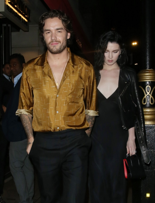 Liam Payne (One Direction) cầu hôn bạn gái sau 2 năm hẹn hò