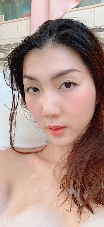 Hình ảnh 'khác một trời một vực' của Ngọc Quyên khi chụp bằng app