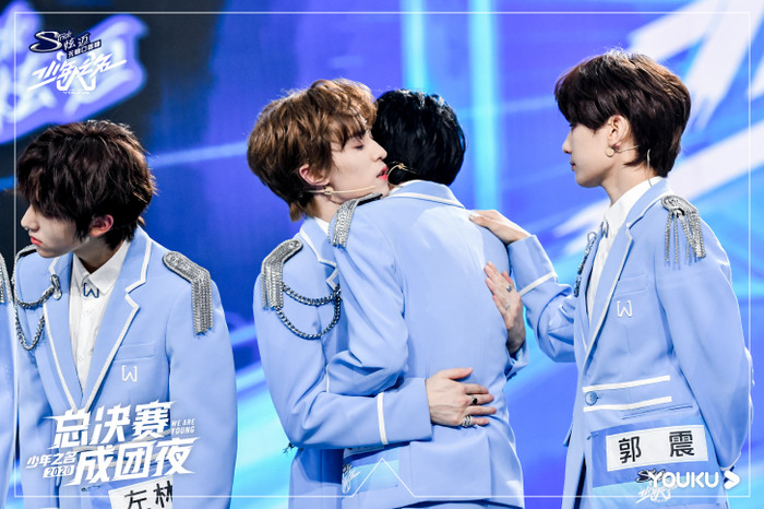 iQIYI 'cà khịa' Youku khi nhìn thấy danh sách thí sinh được debut trong đêm chung kết 'Thiếu niên chi danh' Ảnh 7