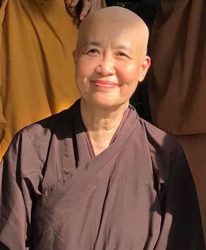 Chuyên gia ẩm thực Nguyễn Dzoãn Cẩm Vân bất ngờ trở thành YouTuber Ảnh 4