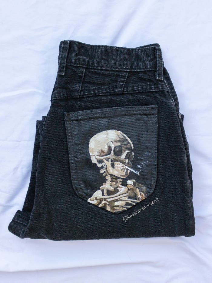 Cô gái kinh doanh phát đạt nhờ vẽ tranh Van Gogh lên quần jeans cũ Ảnh 9