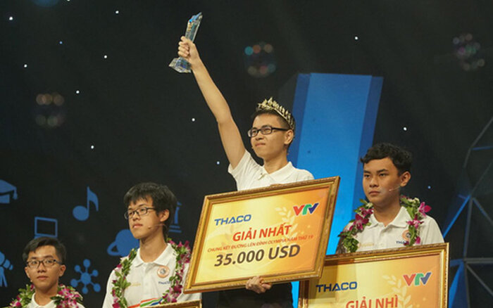 Lộ diện điểm thi tốt nghiệp THPT 2020 cực ấn tượng của quán quân 'Đường lên đỉnh Olympia năm thứ 19' Ảnh 2