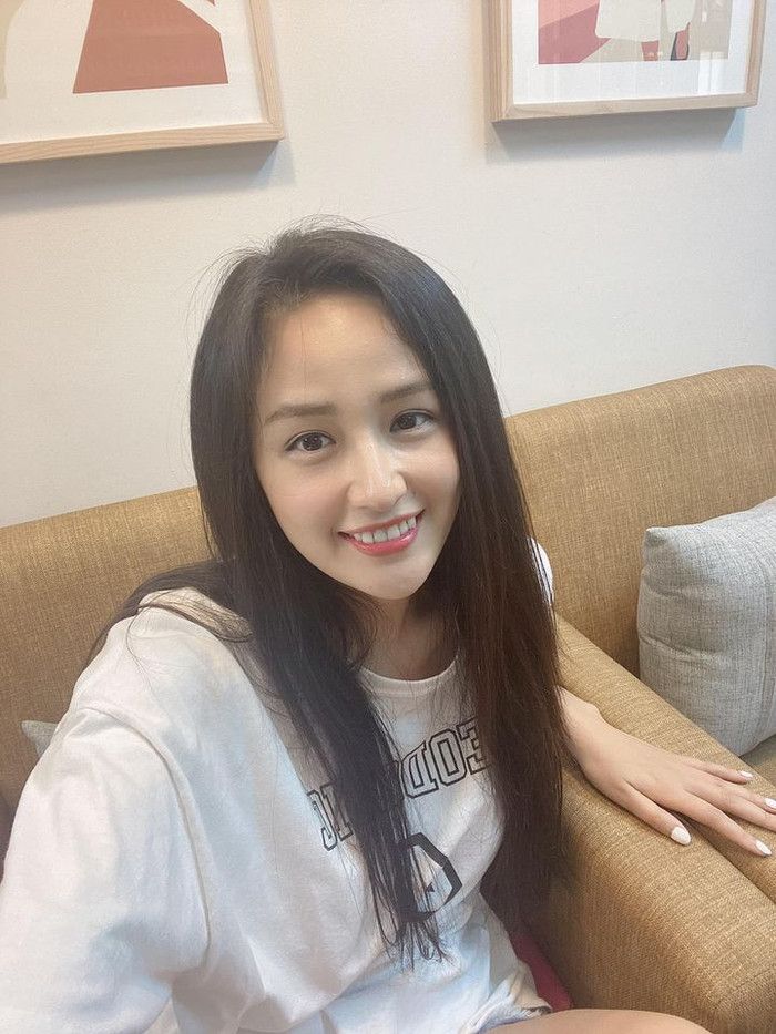 Mai Phương Thúy rất tự tin về khuôn mặt không son phấn của mình