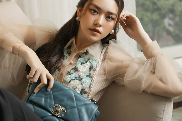 Tiểu Vy gây choáng với style hầm hố, Tường San khoe nhan sắc ngọc nữ đầy cuốn hút Ảnh 8