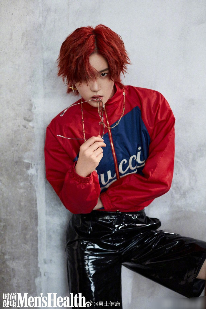 Lục Kha Nhiên (The9): Tóc ngắn cá tính, tự tin trên sân khấu nhưng lại đáng yêu, thích làm điệu mọi lúc mọi nơi Ảnh 29