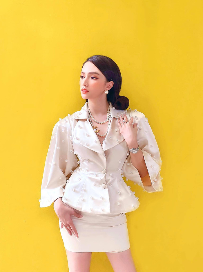 Lần đầu hội ngộ, Hương Giang đã chất vấn Đỗ Mỹ Linh - Lương Thùy Linh về 'hoa hậu nhạt' Ảnh 12