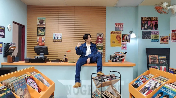 Ước mơ lọt BXH Billboard Hot 100 thành sự thật, Jungkook vui vẻ ăn mừng sinh nhật tuổi 24 Ảnh 6