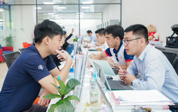 Đại học Kinh tế - Tài chính TP.HCM công bố điểm sàn xét tuyển Ảnh 2