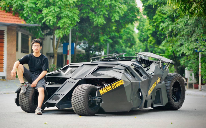 Chàng sinh viên với mô hình siêu xe 'Batman' xuất hiện trước cổng trường ĐH Kiến Trúc: 'Mình đã tốn hơn nửa tỷ đồng để hoàn thành' Ảnh 2