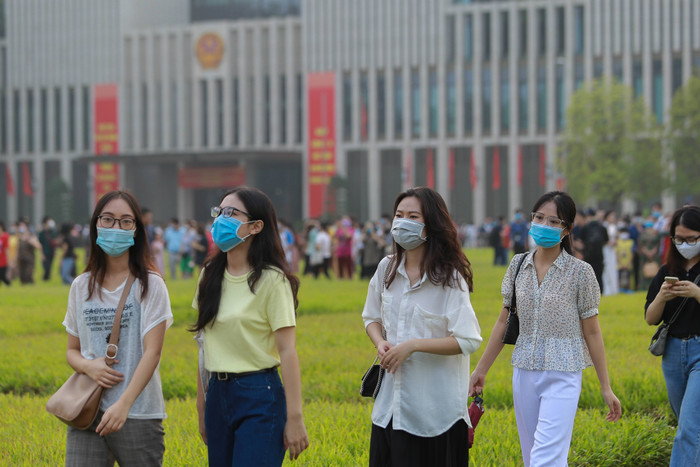 Hàng nghìn người trang nghiêm dự lễ chào cờ sáng 2-9 trên Quảng trường Ba Đình Ảnh 18