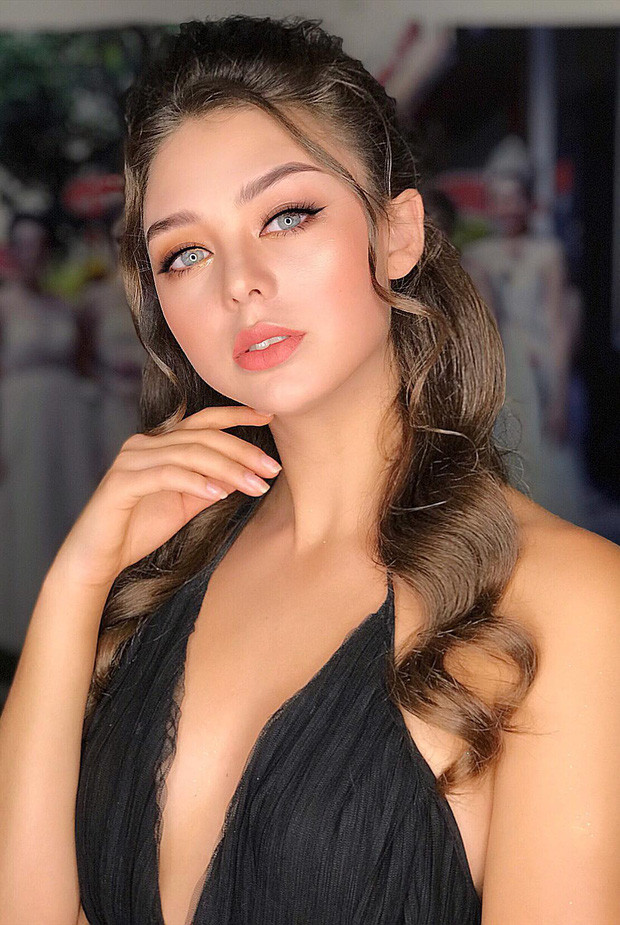 Bùi Tiến Dũng công khai đăng ảnh chụp chung cùng mẫu Tây Dianka Ảnh 8