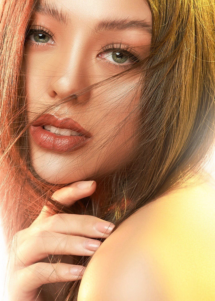 Bùi Tiến Dũng công khai đăng ảnh chụp chung cùng mẫu Tây Dianka Ảnh 10