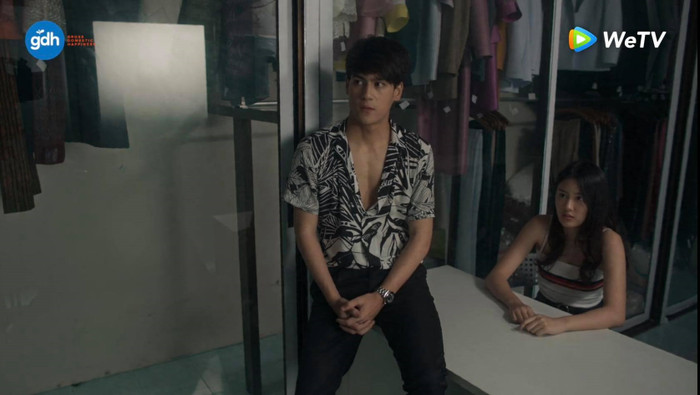 'Bad Genius The Series' tập 9-10: Khai thác nội dung hoàn toàn mới, Bank thay thế Lin làm chủ cuộc chơi Ảnh 14