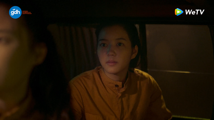 'Bad Genius The Series' tập 9-10: Khai thác nội dung hoàn toàn mới, Bank thay thế Lin làm chủ cuộc chơi Ảnh 36