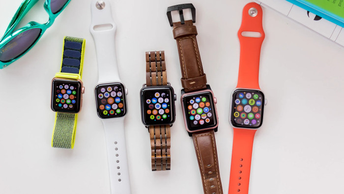 Theo Bloomberg, Apple Watch Series 5 và một thiết bị kế nhiệm Apple Watch Series 3 sẽ được trình làng cùng thế hệ iPhone mới. (Ảnh: Macworld UK)