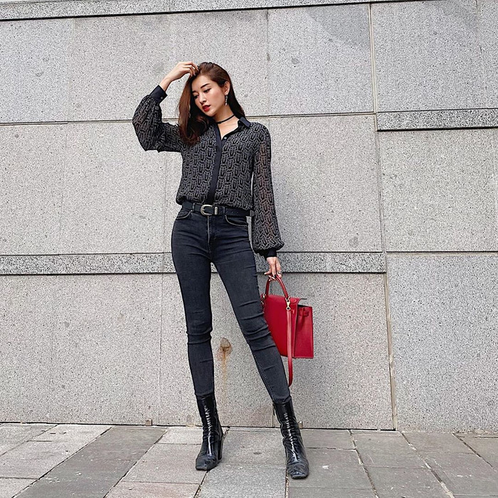 Á hậu Huyền My diện street style cá tính.