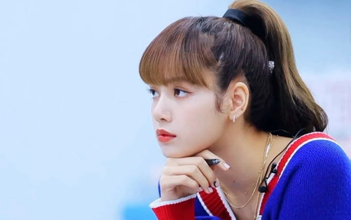 Đây là lý do Lisa (BLACKPINK) trở thành huấn luyện viên nghiêm khắc trong 'Thanh xuân có bạn' Ảnh 2