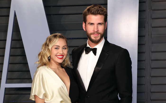 Miley Cyrus bức xúc vì bị công chúng chỉ trích khi ly hôn với chồng cũ Liam Hemsworth Ảnh 2