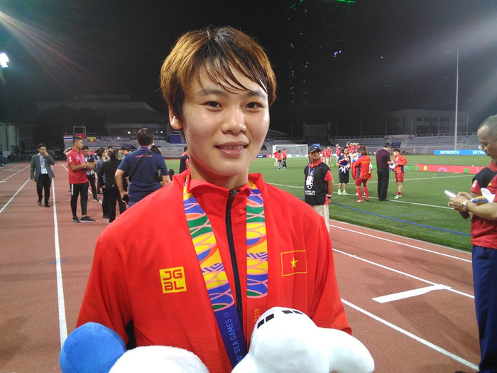 Phạm Hải Yến sẽ theo bước Tuyết Dung, Huỳnh Như sang Bồ Đào Nha chơi bóng.