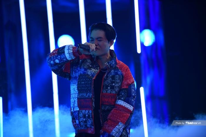 'Bắn Rap' cổ tích Thạch Sanh - Lý Thông nhanh như 'ma tốc độ', KENJI khiến 4 HLV trố mắt, rinh về 33 triệu đồng Ảnh 6