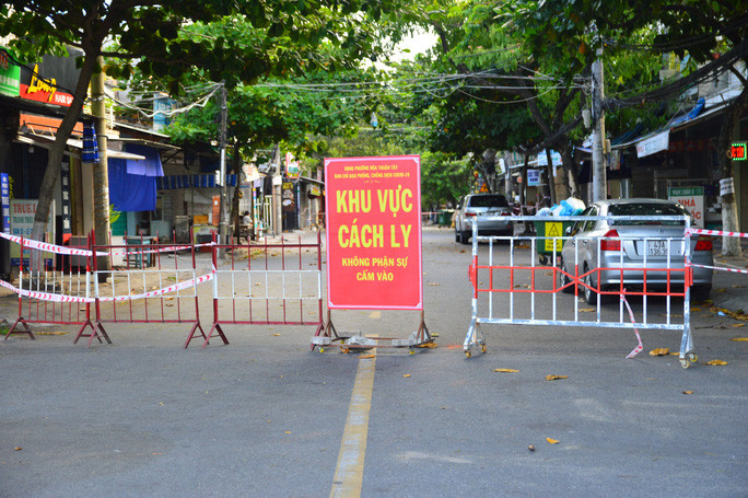 Từ 0h ngày 5/9, Đà Nẵng quyết định nới lỏng cách ly xã hội. Ảnh: Người Lao Động
