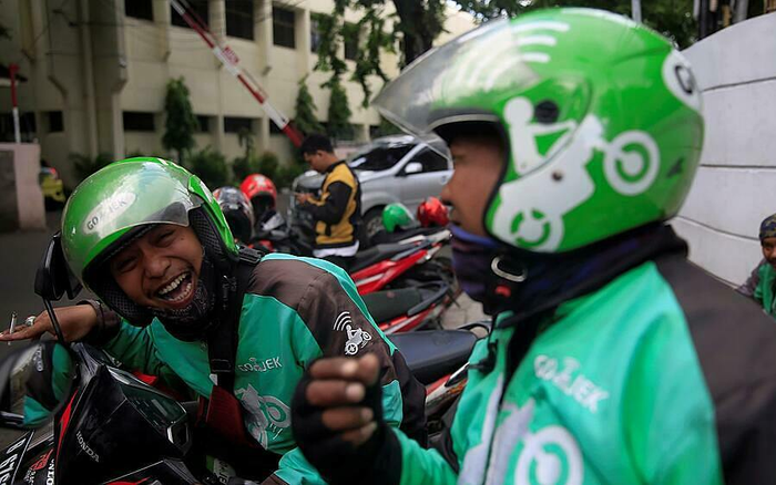 Nóng: Nhà đầu tư thúc đẩy Go-Jek và Grab về chung một nhà Ảnh 2